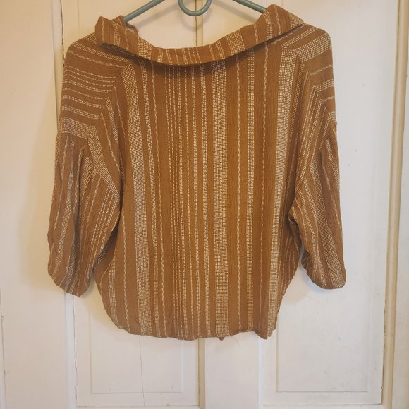 70s style tie waist button down - Picture 4 of 5